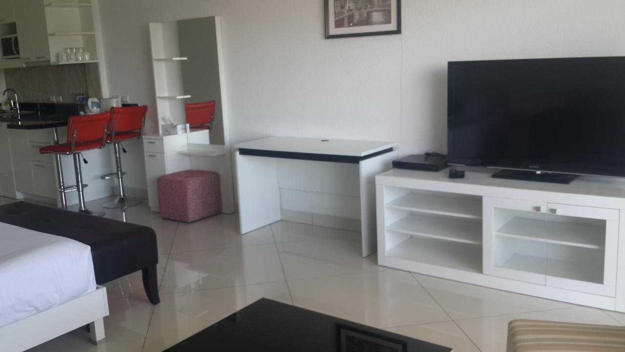 View Talay 6 Pattaya Apartment Екстериор снимка