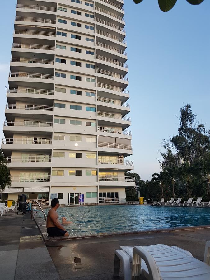 View Talay 6 Pattaya Apartment Екстериор снимка